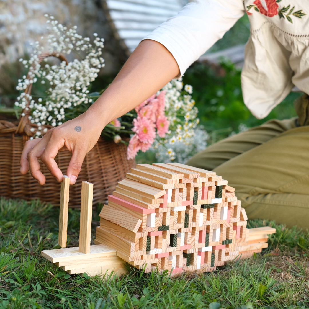 KAPLA Spring Box: 200 planks in 4 colours