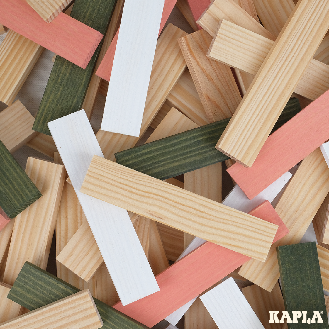 KAPLA Spring Box: 200 planks in 4 colours